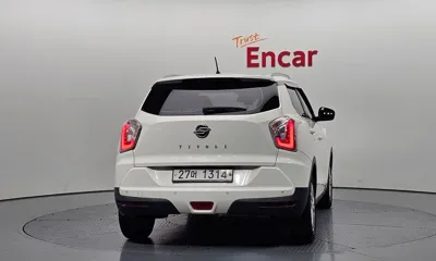 KG_Mobility_Ssangyong TIBOLI 2017, 106593 км, за 3185.33 USD
