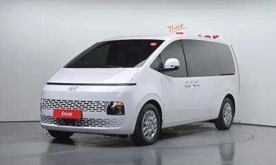 Hyundai Staria · 2025 год