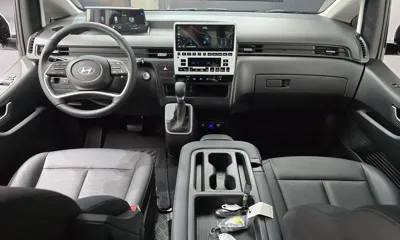 Hyundai Staria 2025, 9647 км, за 24222.13 USD - фото 7