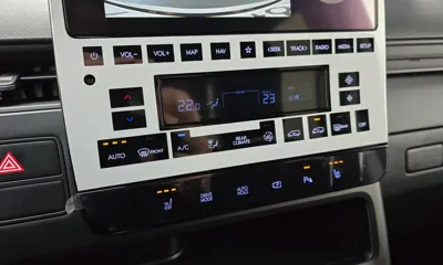 Hyundai Staria 2025, 9647 км, за 24222.13 USD - фото 18