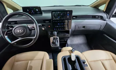 Hyundai Staria 2023, 72066 км, за 16279.21 USD - фото 7