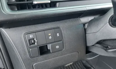 Hyundai Staria 2023, 72066 км, за 16279.21 USD - фото 26