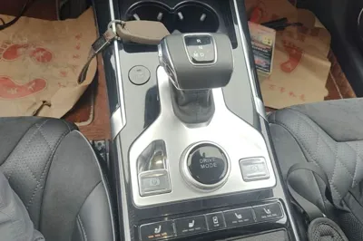 Hongqi HS5 2019, 81000 км, за 12123 USD - фото 16