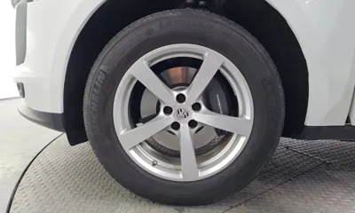 Porsche Macan 2020, 81794 км, за 30064.33 USD
