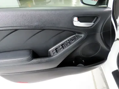 Kia K3 2015, 130880 км, за 2990.31 USD - фото 14