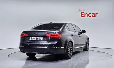 Kia K7 2011, 306339 км, за 2461.6 USD