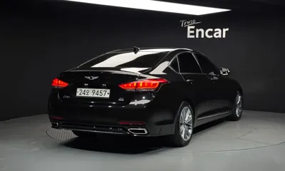 Genesis G80 2017, 113674 км, за 8124.01 USD