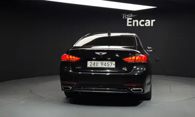 Genesis G80 2017, 113674 км, за 8124.01 USD