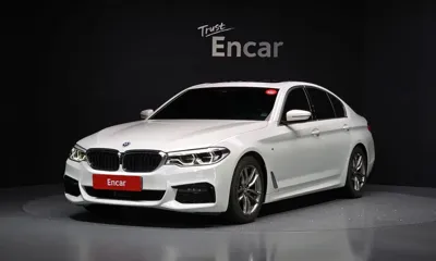 BMW 5-Series · 2020 год