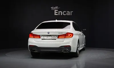 BMW 5-Series 2020, 33610 км, за 21946.08 USD