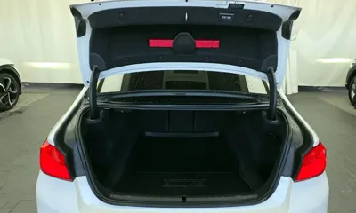 BMW 5-Series 2020, 33610 км, за 21793.36 USD - фото 20