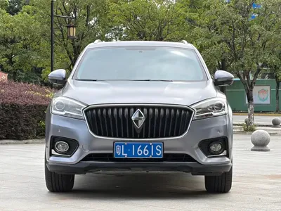 Borgward BX7 2019, 58000 км, за 4390.81 USD