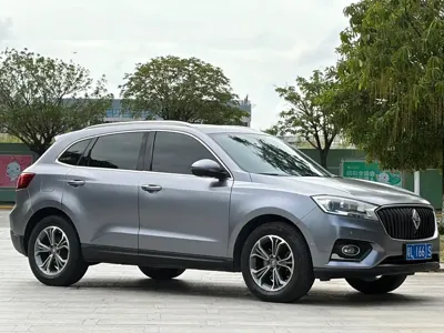 Borgward BX7 2019, 58000 км, за 4390.81 USD
