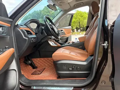 Borgward BX7 2019, 58000 км, за 4390.81 USD
