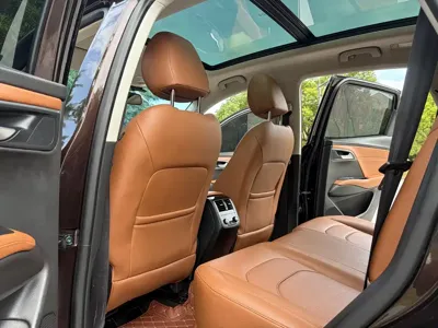 Borgward BX7 2019, 58000 км, за 4390.81 USD