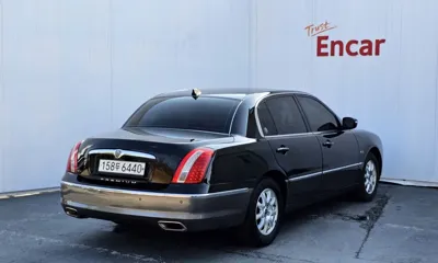 Kia Opirus 2011, 135860 км, за 2736.16 USD