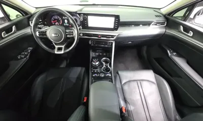 Kia K5 2021, 94011 км, за 11896.24 USD - фото 7