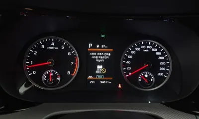 Kia K5 2021, 94011 км, за 11896.24 USD - фото 8