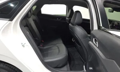 Kia K5 2021, 94011 км, за 11896.24 USD - фото 12