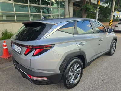 Hyundai Tucson 2021, 9268 км, за 4844.69 USD
