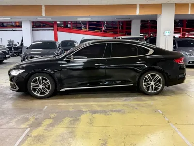 Hyundai Grandeur 2018, 142486 км, за 7089.41 USD