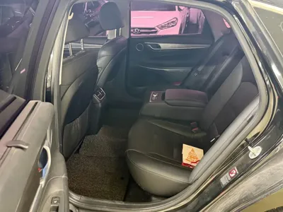 Hyundai Grandeur 2018, 142486 км, за 7089.41 USD - фото 7