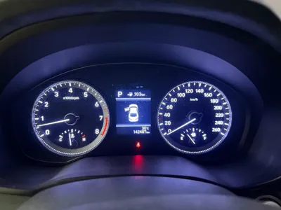 Hyundai Grandeur 2018, 142486 км, за 7089.41 USD - фото 10