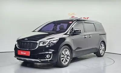 Kia Canival · 2018 год