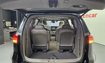 Kia Canival 2018, 122227 км, за 8465.19 USD - фото 29