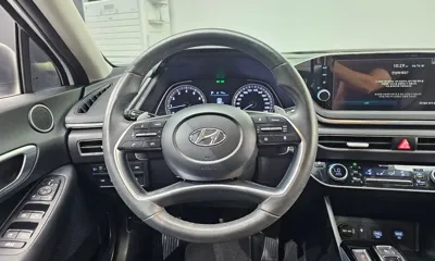 Hyundai Sonata 2020, 101154 км, за 9302.64 USD - фото 13