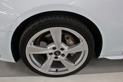 Audi A4 2022, 51900 км, за 18883.89 USD