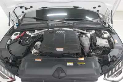 Audi A4 2022, 51900 км, за 18883.89 USD - фото 6