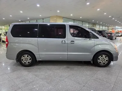 Hyundai Starex 2016, 190078 км, за 3150.85 USD