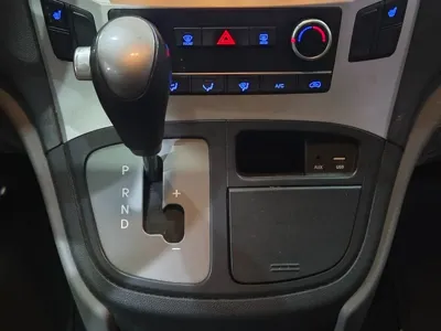Hyundai Starex 2016, 190078 км, за 3150.85 USD - фото 14
