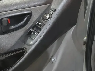 Hyundai Starex 2016, 190078 км, за 3150.85 USD - фото 16
