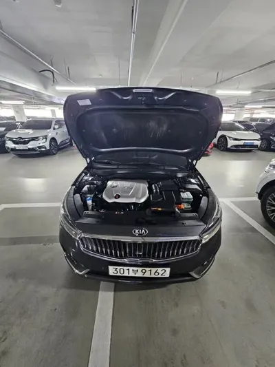Kia K7 2019, 228199 км, за 5667.76 USD