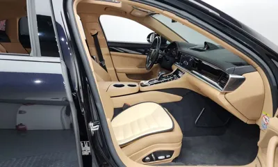 Porsche Panamera 2018, 68645 км, за 42004.73 USD - фото 26