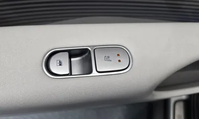 Hyundai Ioniq6 2024, 67549 км, за 23597.47 USD - фото 19