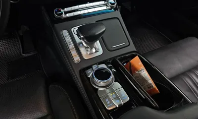 Genesis G90 2019, 90406 км, за 19430.22 USD - фото 9