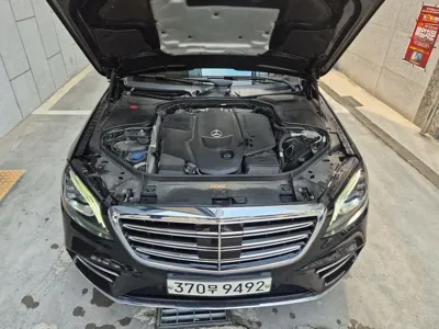 Mercedes-Benz S-Class 2020, 95000 км, за 29085.38 USD