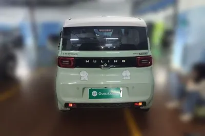 Wuling Hongguang MINIEV 2021, 14100 км, за 4469 USD