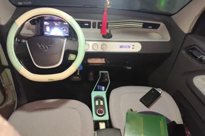 Wuling Hongguang MINIEV 2021, 14100 км, за 4469 USD - фото 9