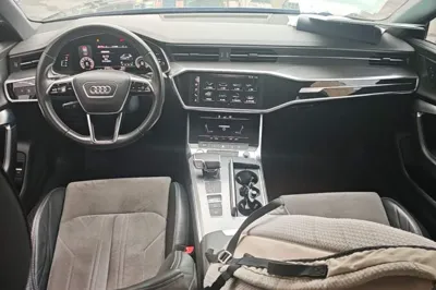 Audi A6L 2019, 119500 км, за 25748 USD - фото 12
