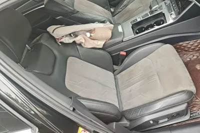 Audi A6L 2019, 119500 км, за 25748 USD - фото 19