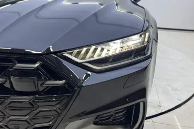 Audi A7L 2024, 18700 км, за 48825 USD