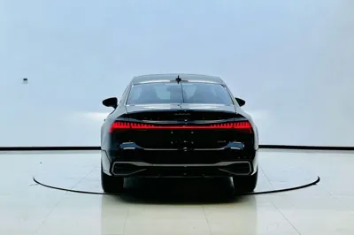 Audi A7L 2024, 18700 км, за 48825 USD - фото 6