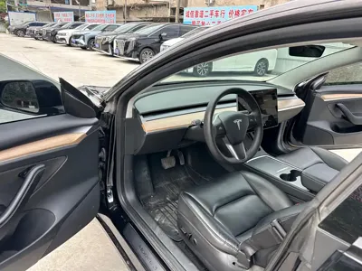 Tesla Model 3 2022, 62100 км, за 16472.9 USD - фото 7