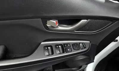 Hyundai Kona 2018, 88518 км, за 9264.89 USD - фото 18