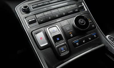 Hyundai Santafe 2022, 67366 км, за 14071.67 USD - фото 9