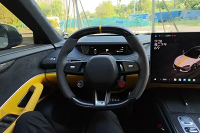 Xiaomi Auto SU7 Ultra 2025, 12400 км, за 56788 USD - фото 10